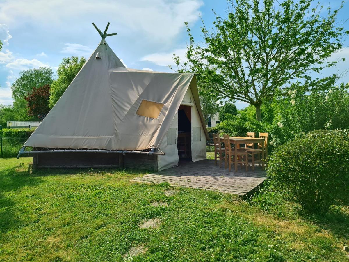 Resort & Camping - Val De Braye Besse-sur-Braye Luaran gambar