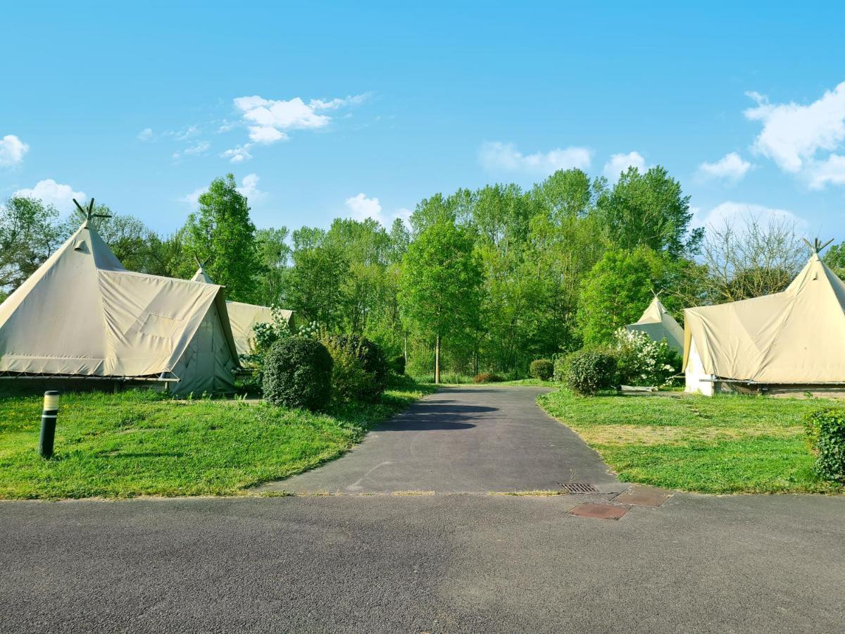 Resort & Camping - Val De Braye Besse-sur-Braye Luaran gambar