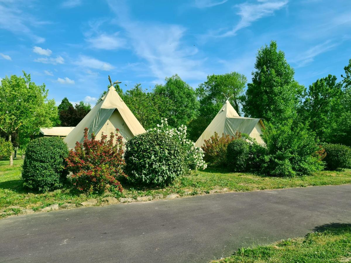 Resort & Camping - Val De Braye Besse-sur-Braye Luaran gambar