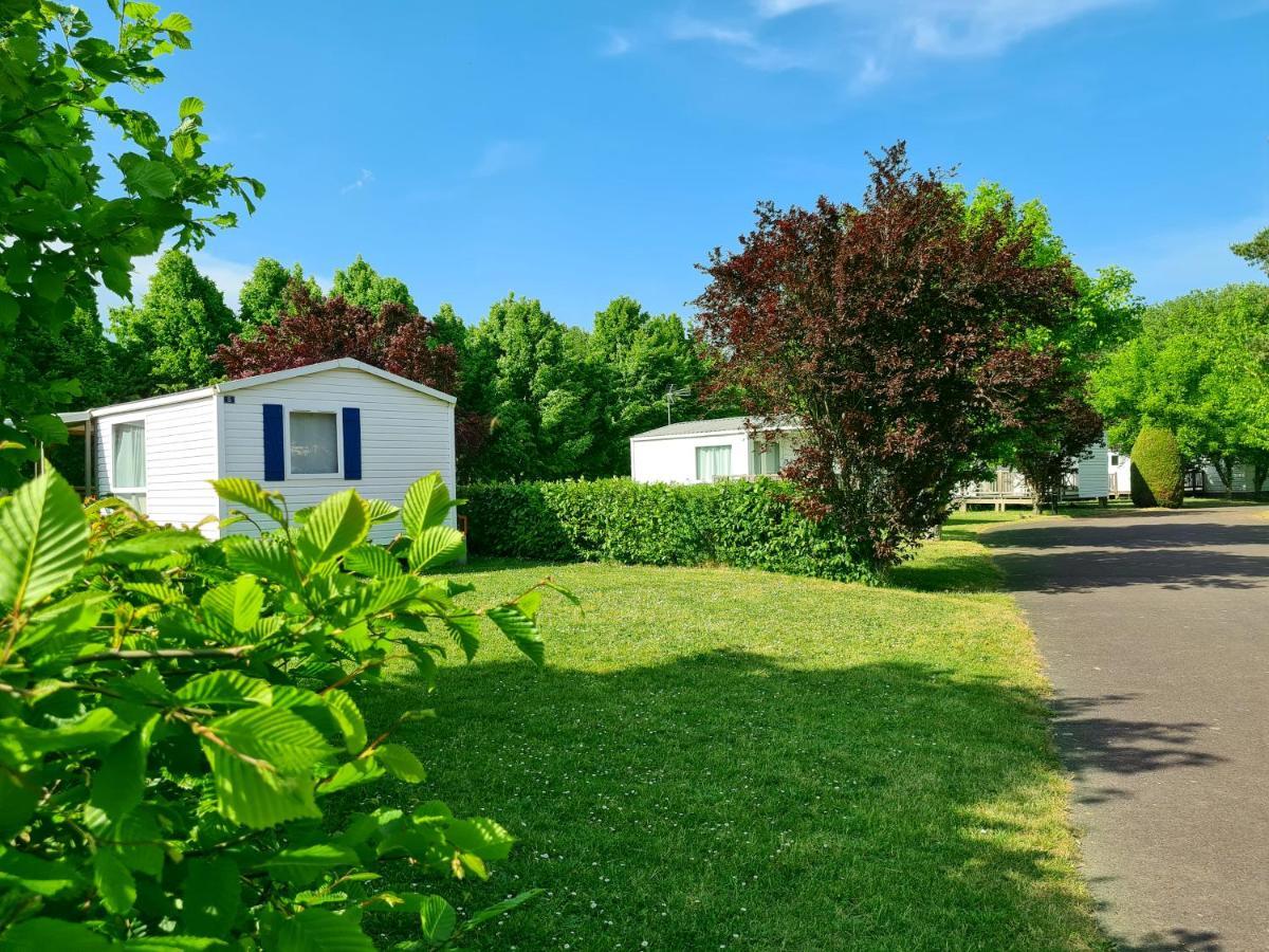 Resort & Camping - Val De Braye Besse-sur-Braye Luaran gambar