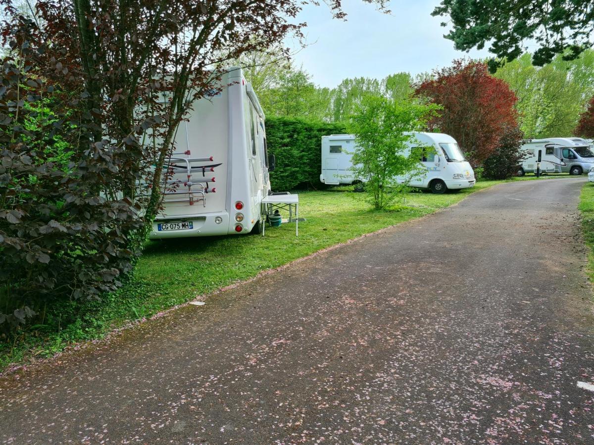 Resort & Camping - Val De Braye Besse-sur-Braye Luaran gambar
