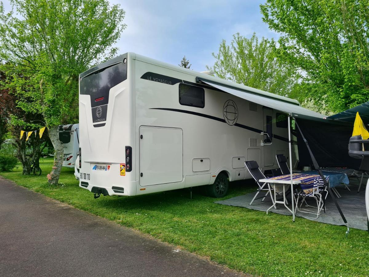 Resort & Camping - Val De Braye Besse-sur-Braye Luaran gambar