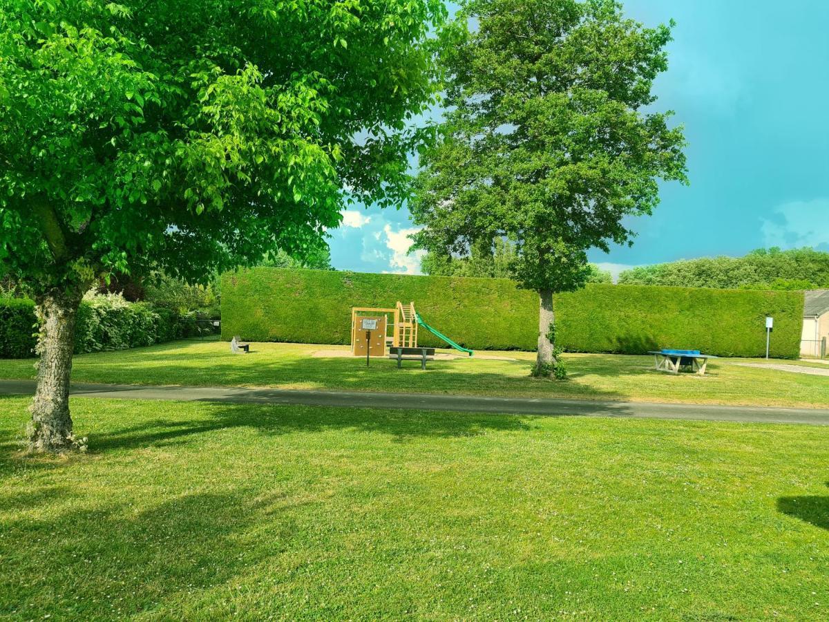 Resort & Camping - Val De Braye Besse-sur-Braye Luaran gambar